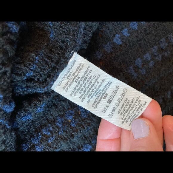 Free People Black and Navy Lightweight Short Sleeve Sweater, Size S - Picture 5 of 7